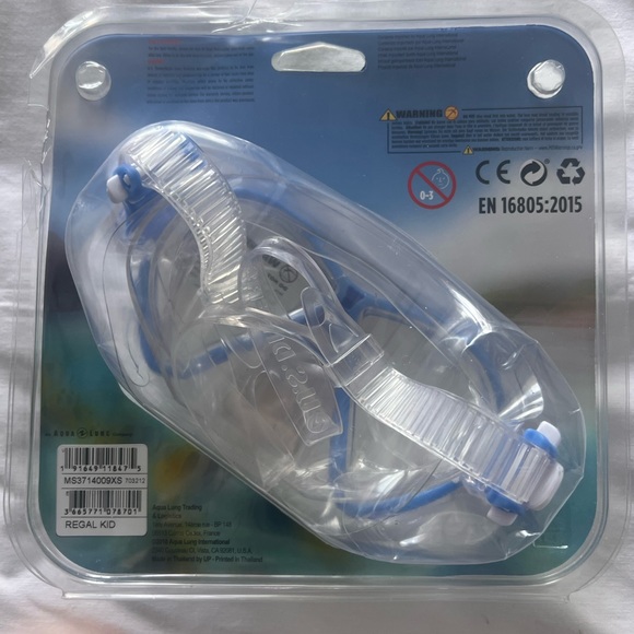 - NIP AQUA LUNG US DIVER PLAY SERIES KIDS MASK - REGAL KID MASK- 4 + - Picture 4 of 5